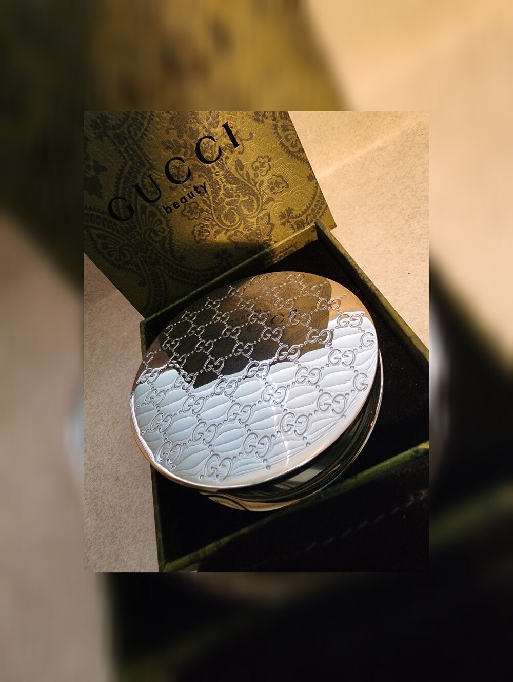 Gucci Silver Monogram Compact Makeup Mirror New In Box - Picture 9 of 13
